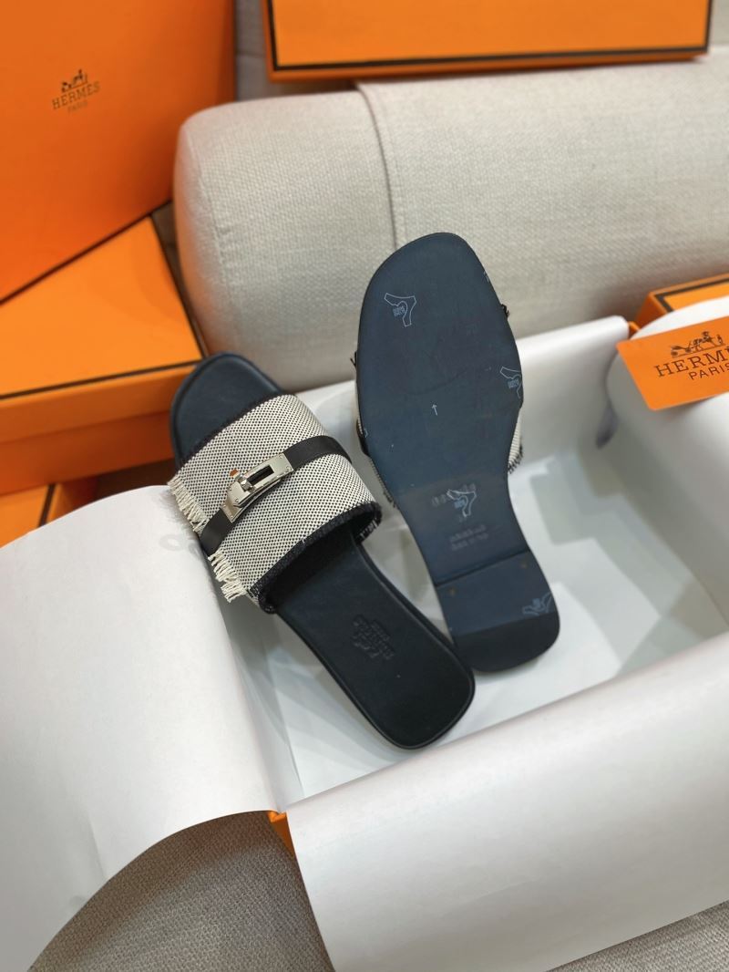 Hermes Slippers